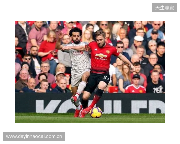 利物浦客战森林：萨拉赫、加克波、埃基蒂克首发，维尔茨出战