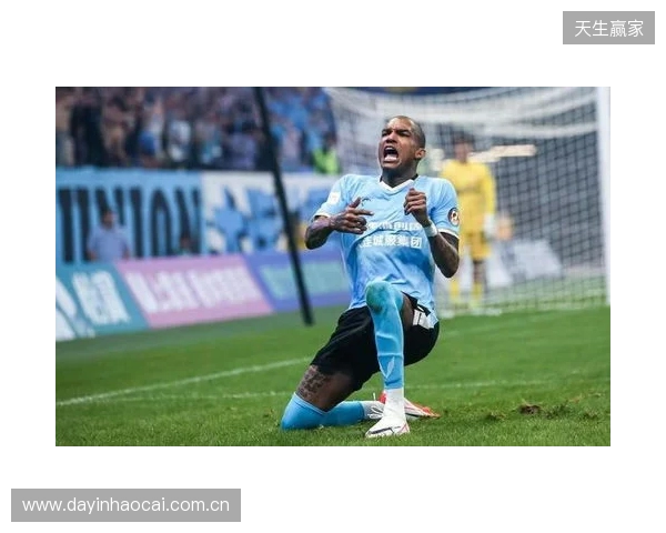 鲁媒：克雷桑对阵大连英博当日主动求战，若恢复顺利可战河南队